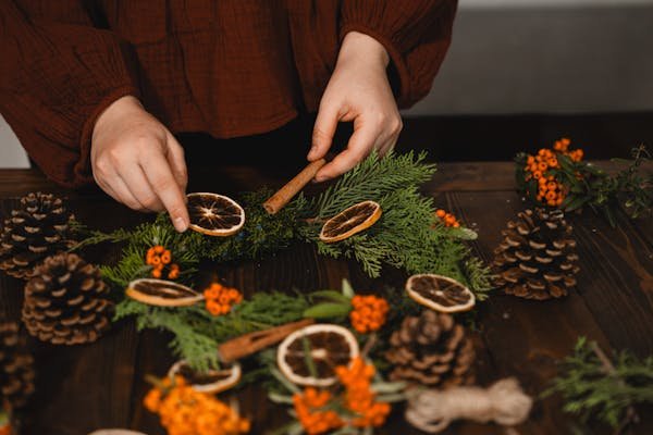 10 astuces pour une décoration traditionnelle réussie lors des fêtes