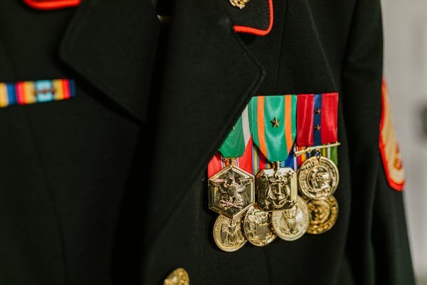 Dévoilez l'histoire des médailles militaires françaises