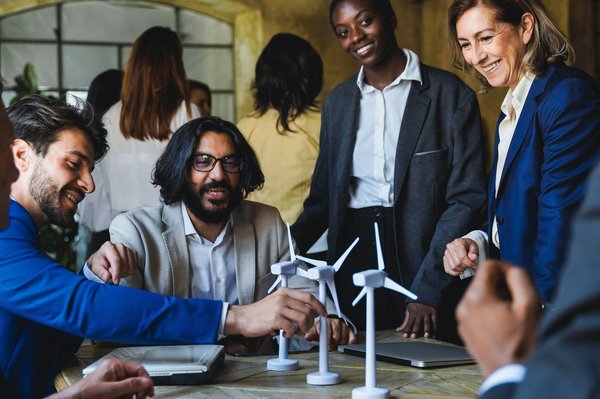 Naxia : solutions innovantes pour l'électricité industrielle